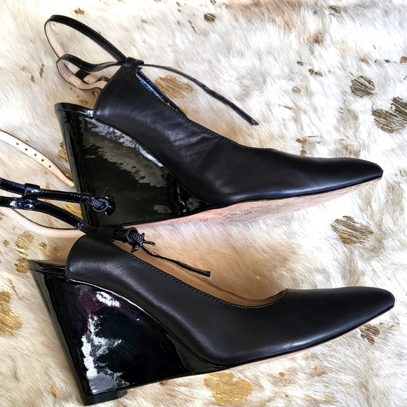 Coach black wedge pump with ankle strap size 7.5 - Picture 4 of 6